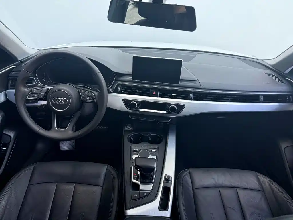 Audi A4L 2020 — фото 8