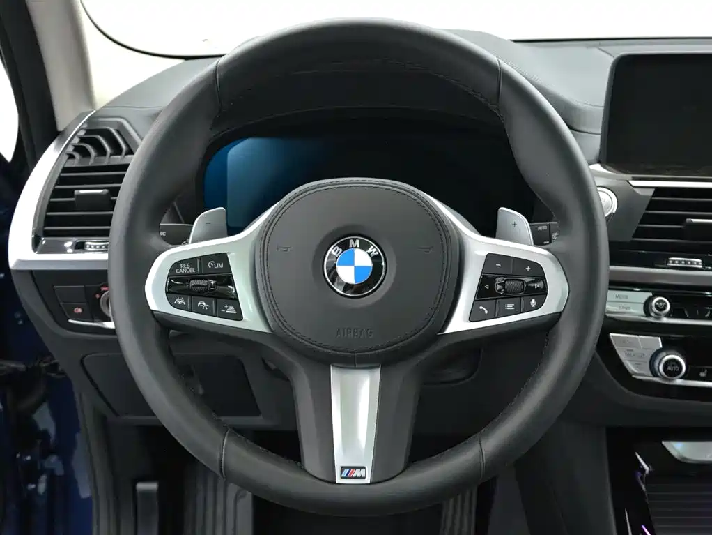 BMW X3 2021 — фото 11