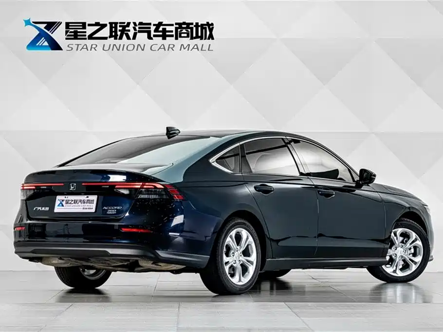 Honda Accord 2023 — фото 6