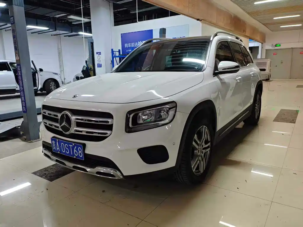 Mercedes-Benz GLB 2020