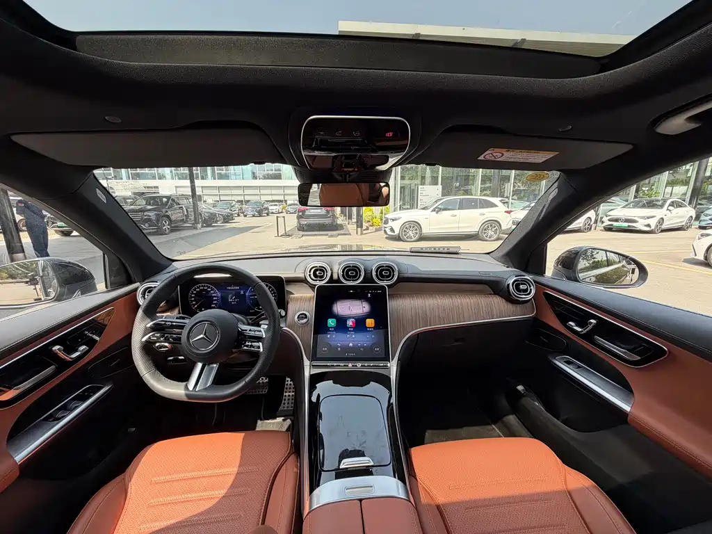 Mercedes-Benz GLC EV 2025 — фото 10