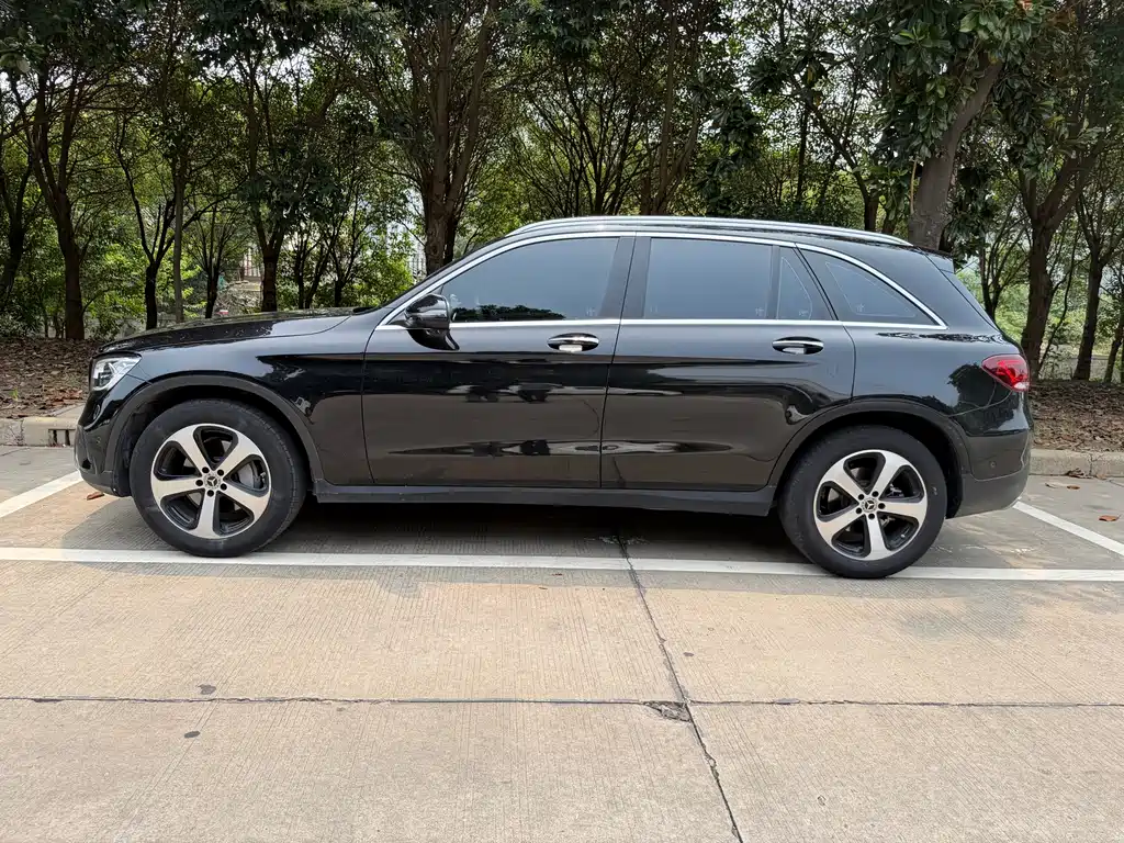 Mercedes-Benz GLC 2022