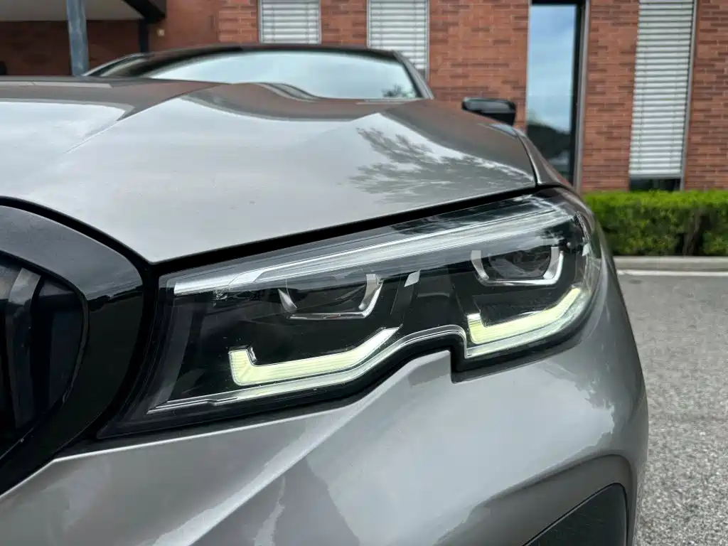BMW 3 Series 2020 — фото 15