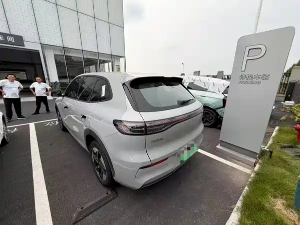 Geely Galaxy E5 2025