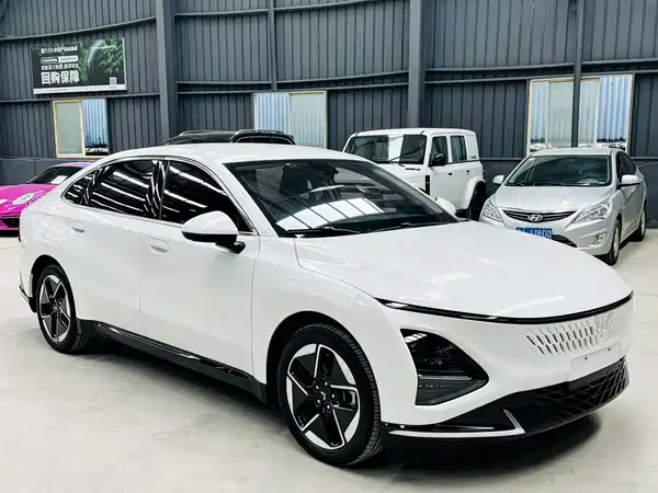 Wuling Starlight 2024