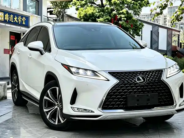 Lexus RX 2020