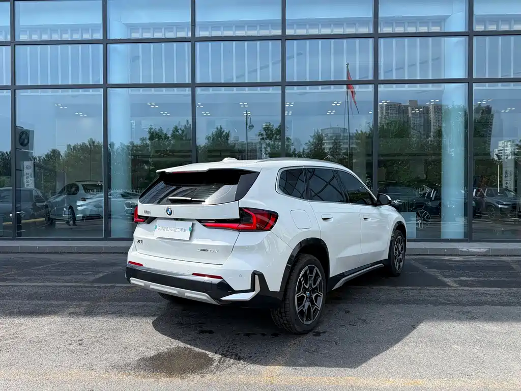 BMW X1 2025