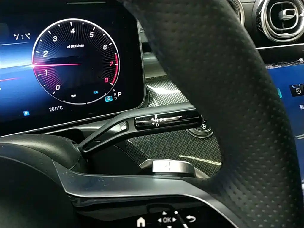 Mercedes-Benz C-Class 2023 — фото 14