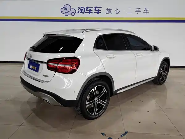 Mercedes-Benz GLA 2018
