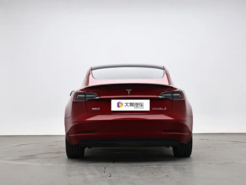 Tesla Model 3 2022 — фото 4