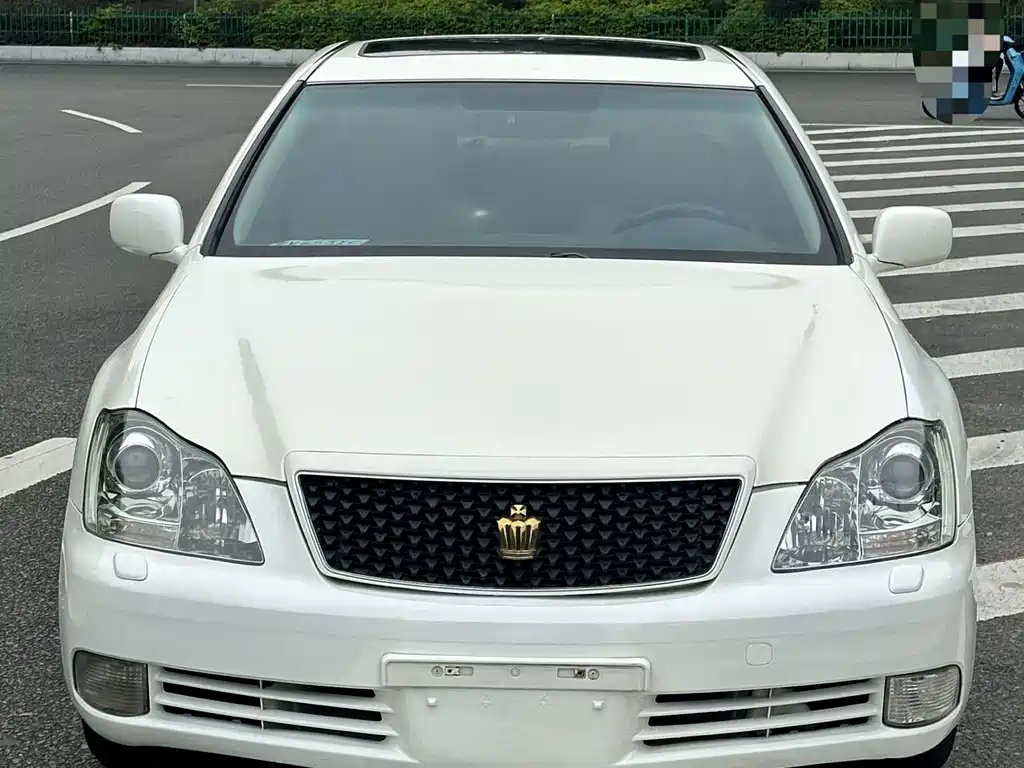 Toyota Crown 2006 — фото 2
