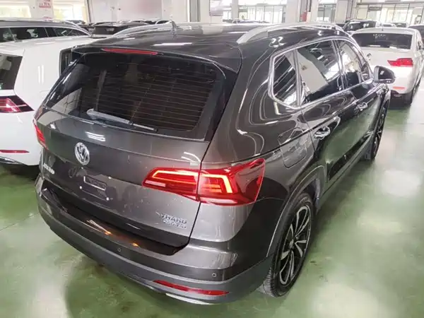 Volkswagen Tharu 2020