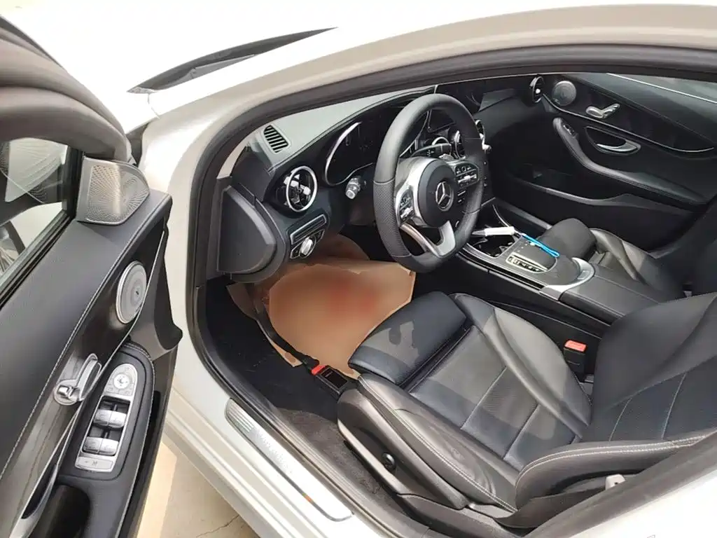 Mercedes-Benz C-Class 2020 — фото 16