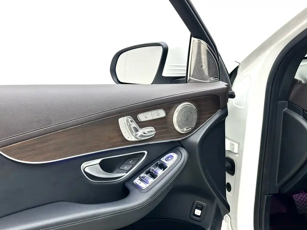 Mercedes-Benz GLC 2022