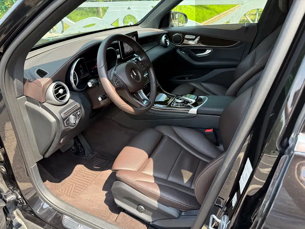 Mercedes-Benz GLC 2019
