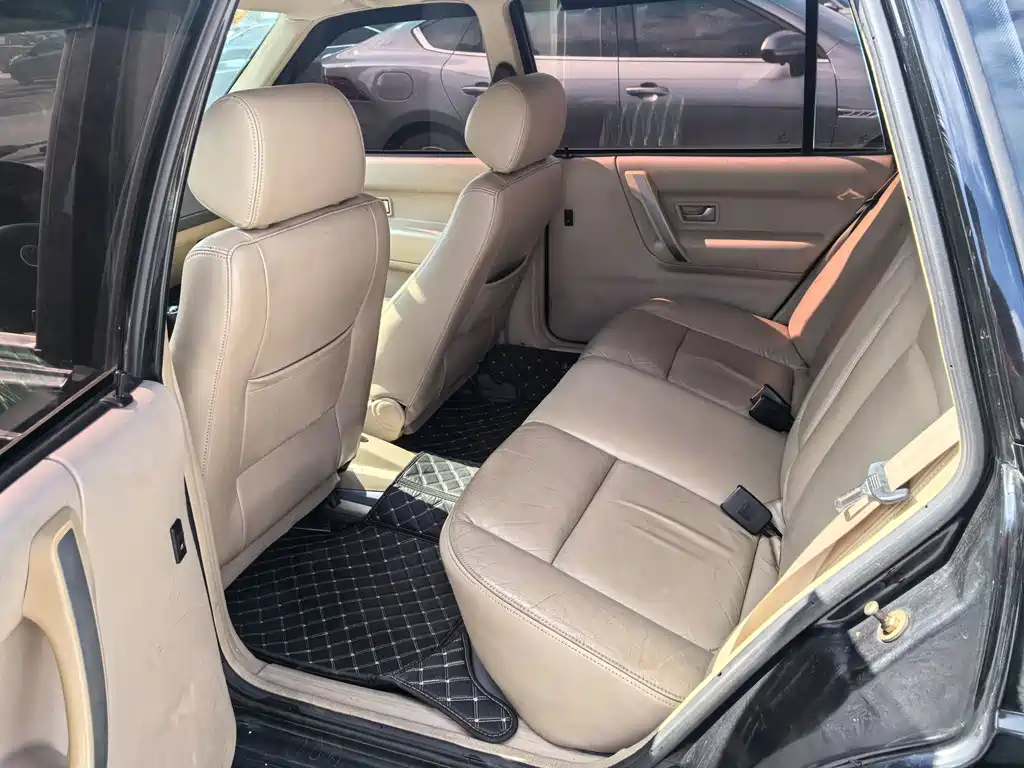 Volkswagen GMC 2011