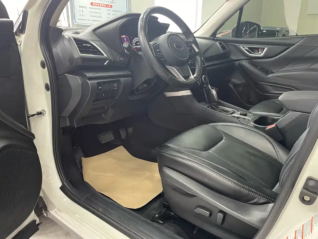Subaru Forester 2020 — фото 14