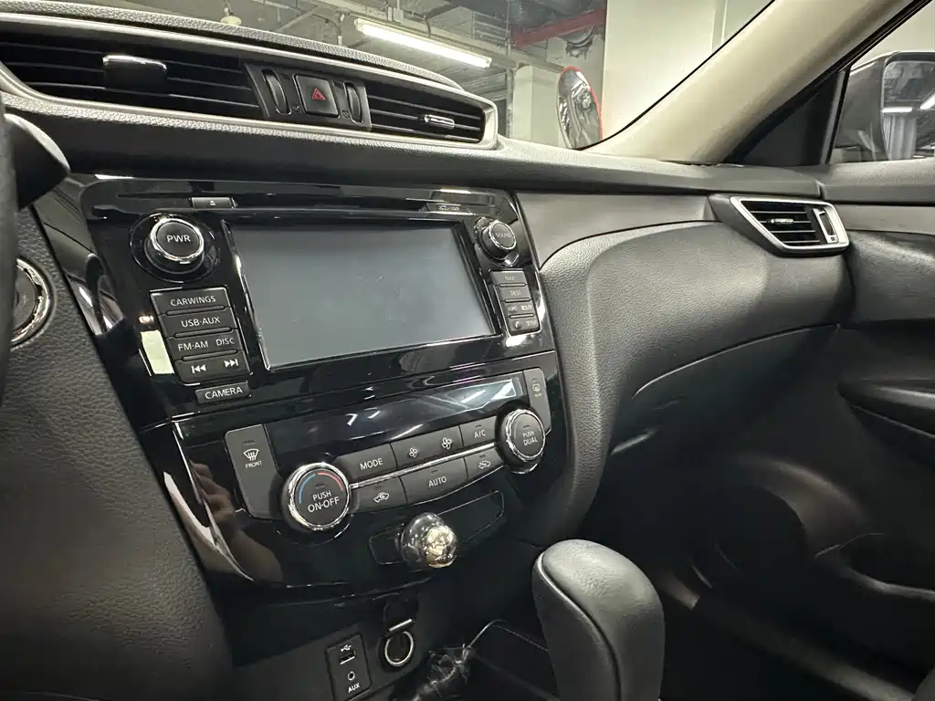Nissan X-Trail 2014 — фото 10