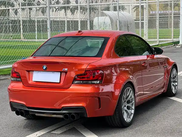 BMW 1 Series M 2011