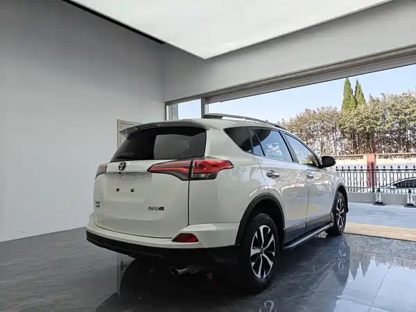 Toyota RAV4 2018