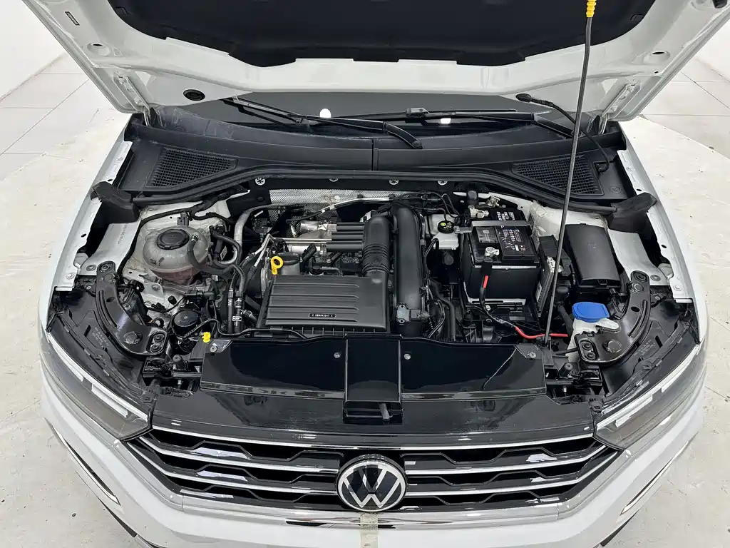 Volkswagen T-Roc 2022 — фото 17