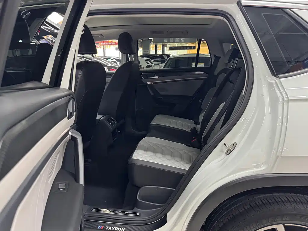 Volkswagen Tayron 2023