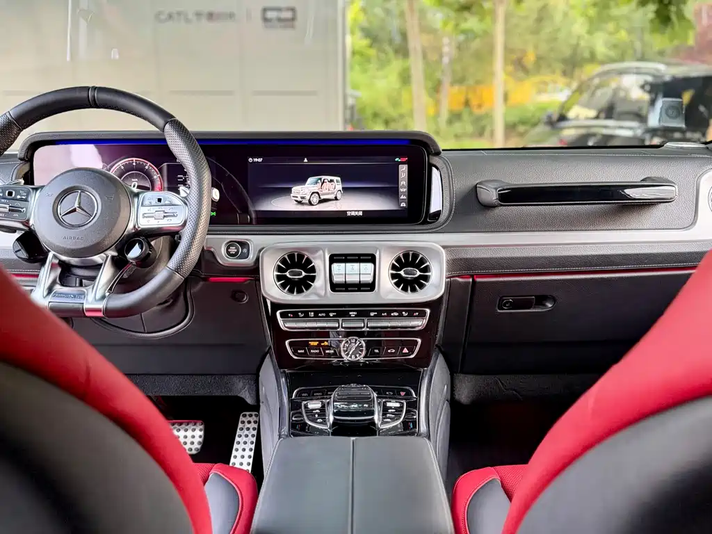 Mercedes-Benz G-Class AMG 2021 — фото 14
