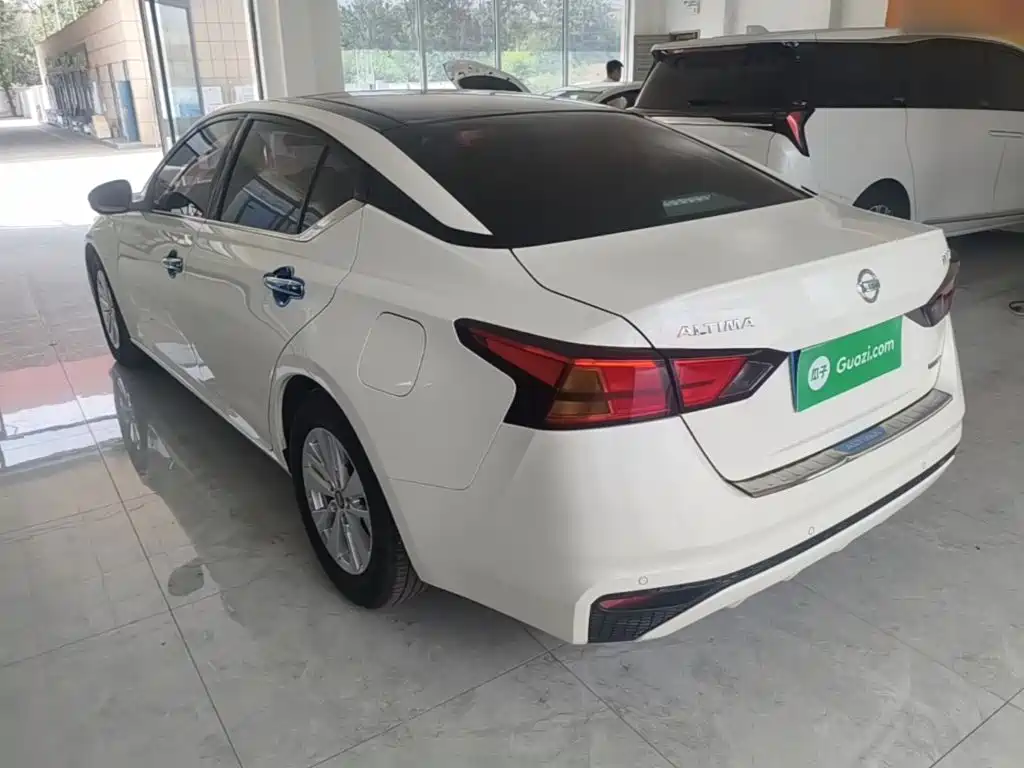 Nissan Teana 2020