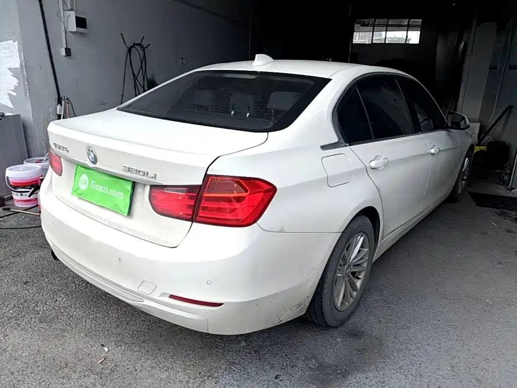 BMW 3 Series 2015