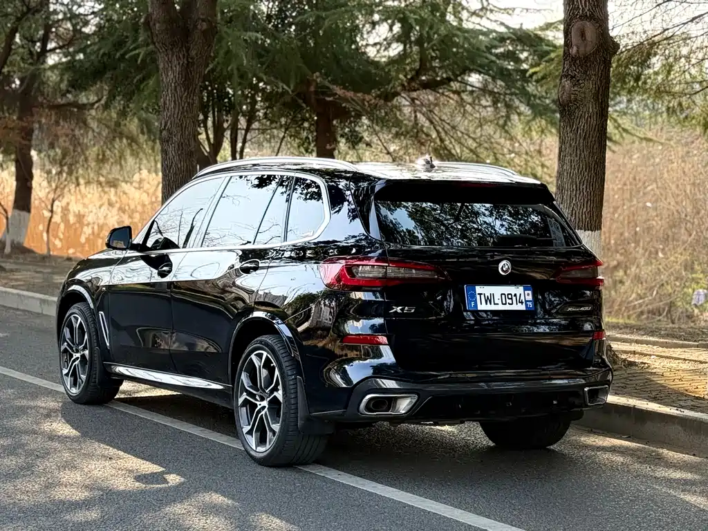 BMW X5 2023 — фото 17
