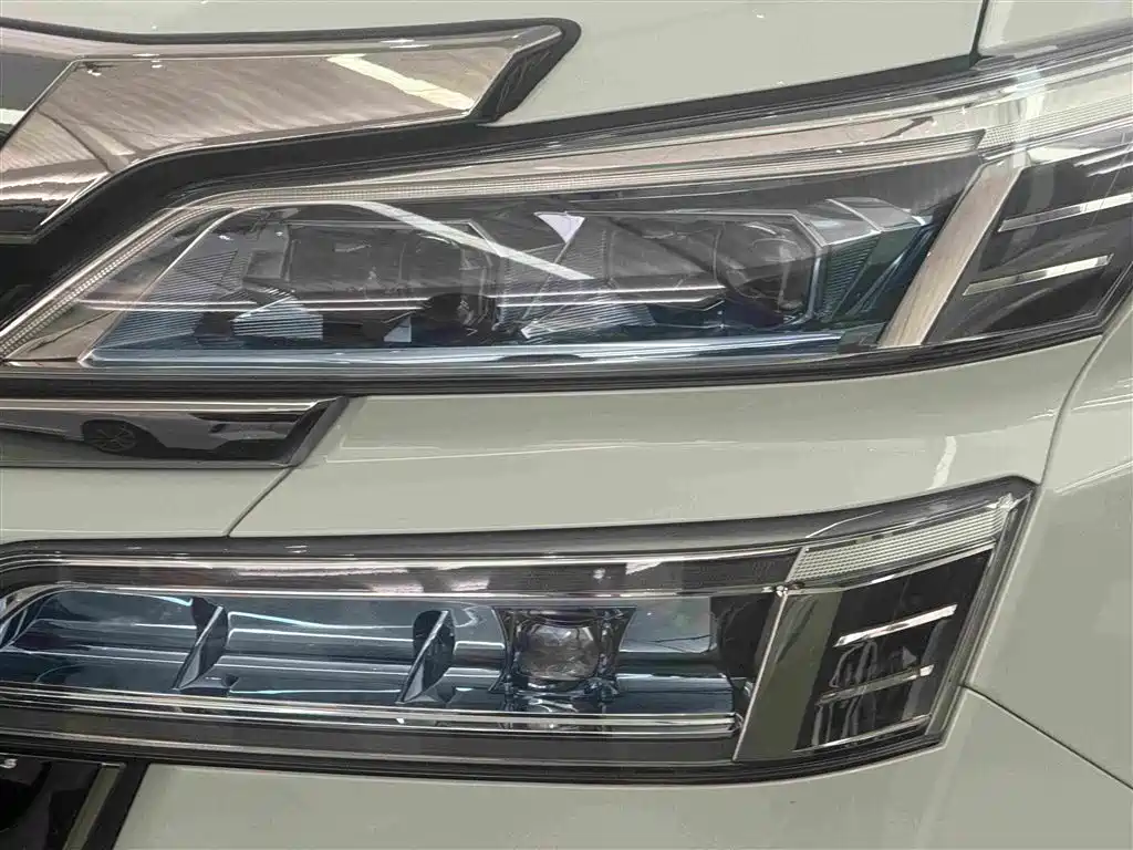 Toyota Vellfire 2020 — фото 2