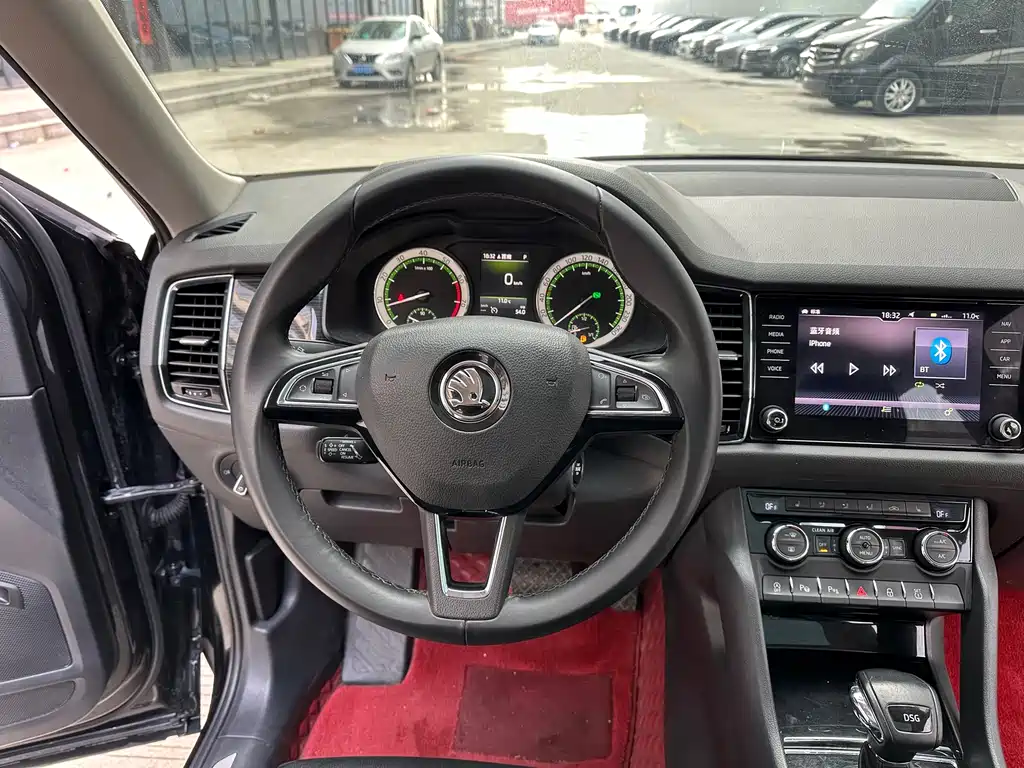 Skoda Kodiaq 2018 — фото 10
