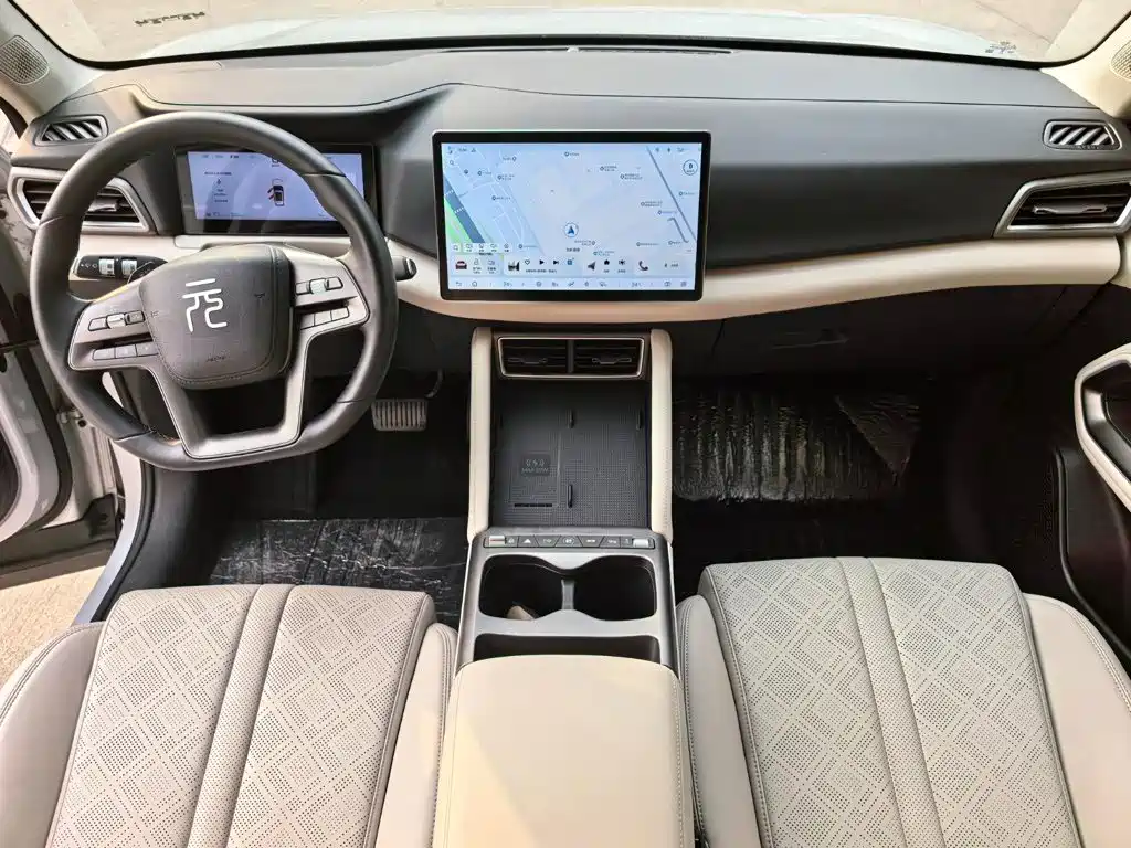 BYD Yuan UP 2025