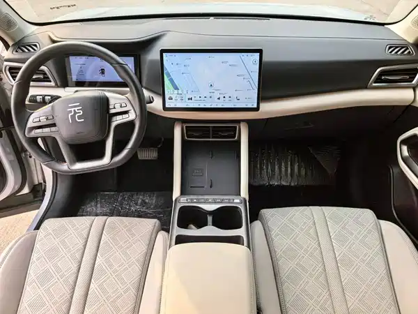 BYD Yuan UP 2025