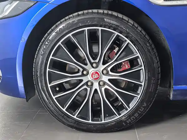 Jaguar XEL 2021