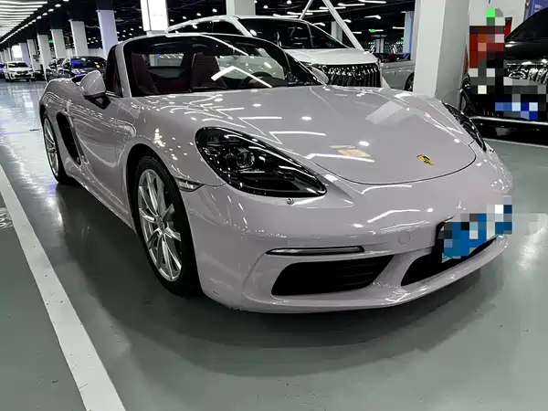 Porsche 718 2017
