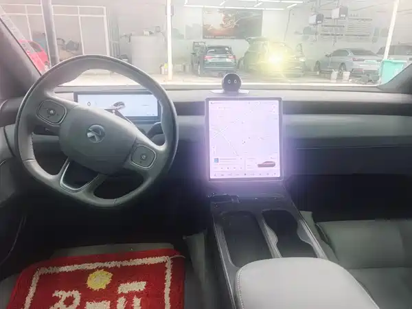 NIO ET5T 2024