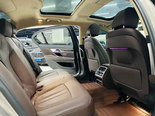 BMW 7 Series 2018