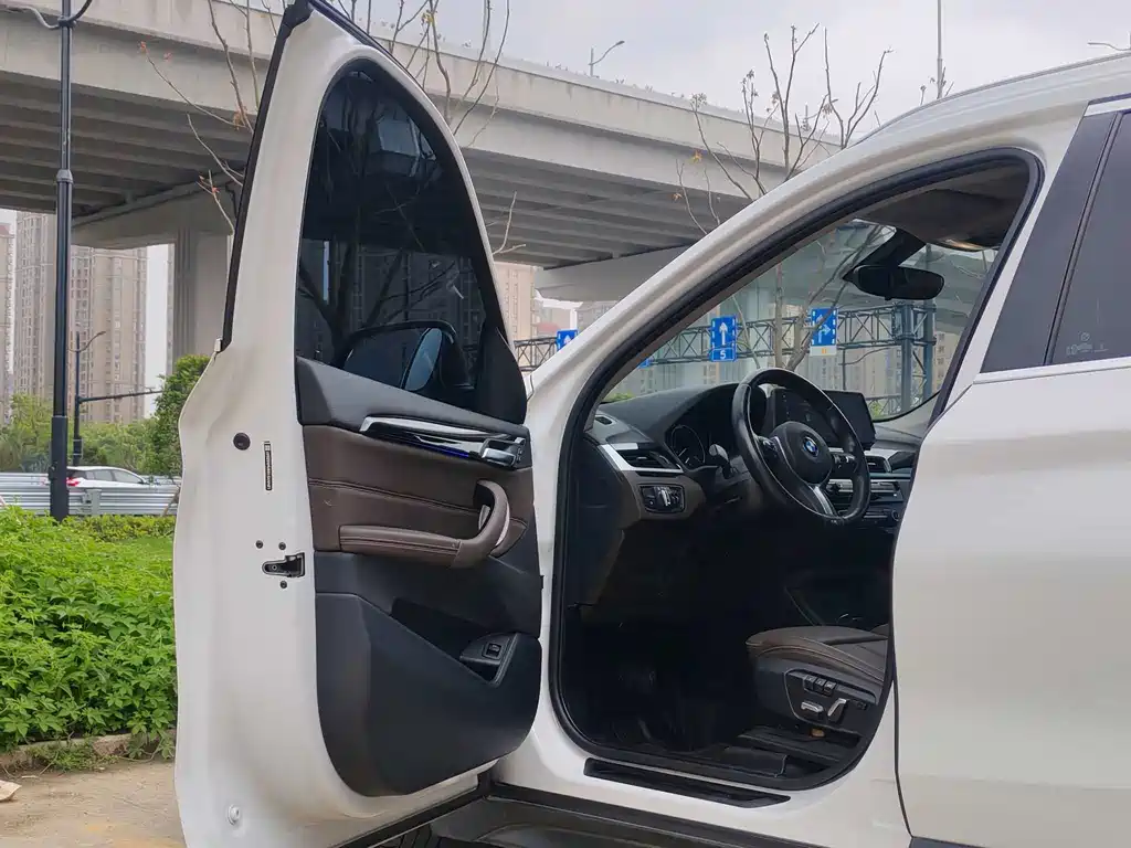 BMW X1 2023 — фото 14