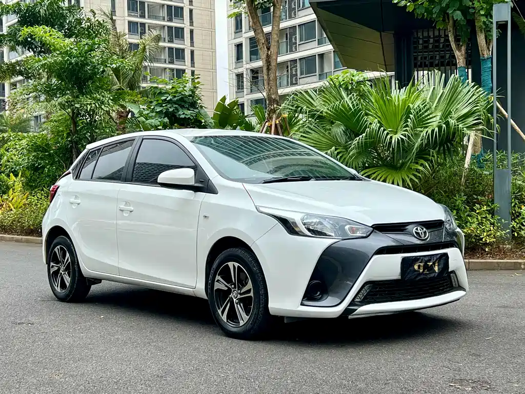 Toyota Yaris L 2020