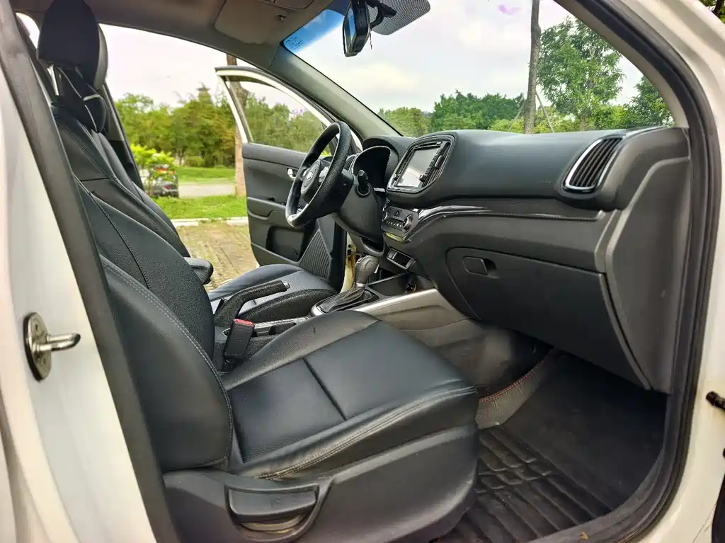 Kia KX3 2015 — фото 11