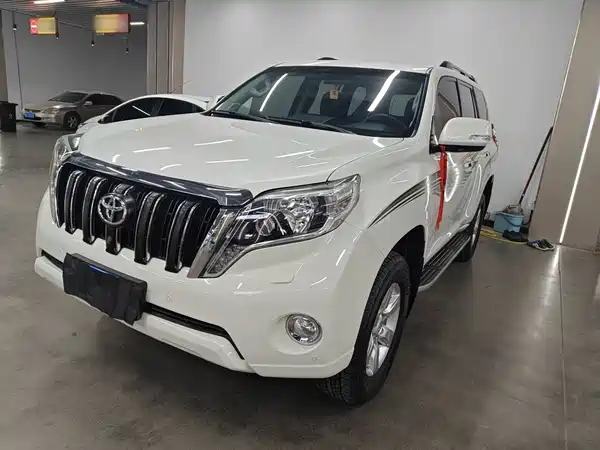 Toyota Prado 2016