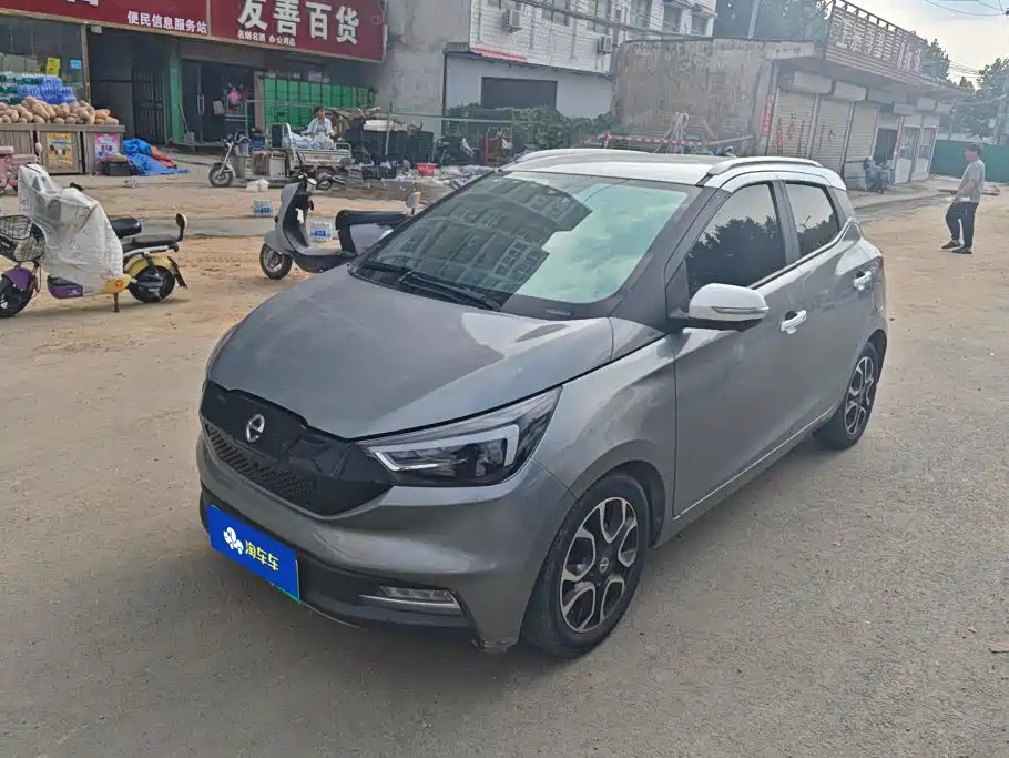 JMC Yizhi EV3 2019