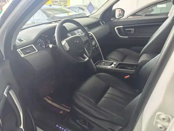 Land Rover Discovery Sport 2016