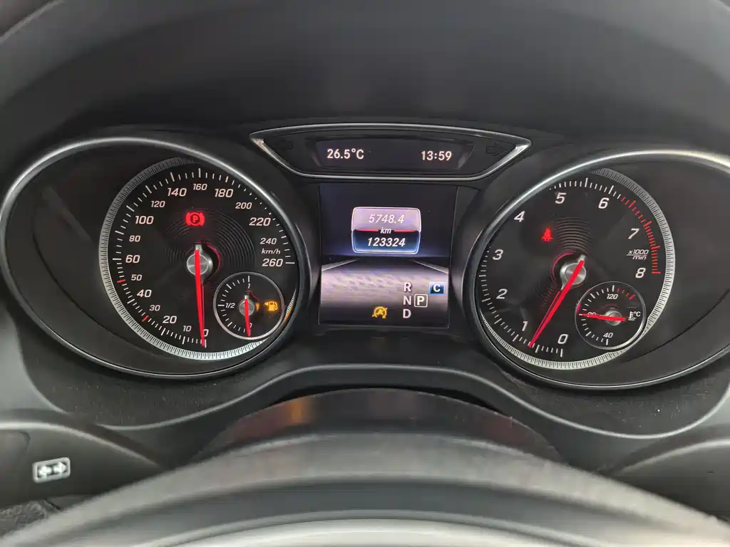 Mercedes-Benz GLA 2019 — фото 14