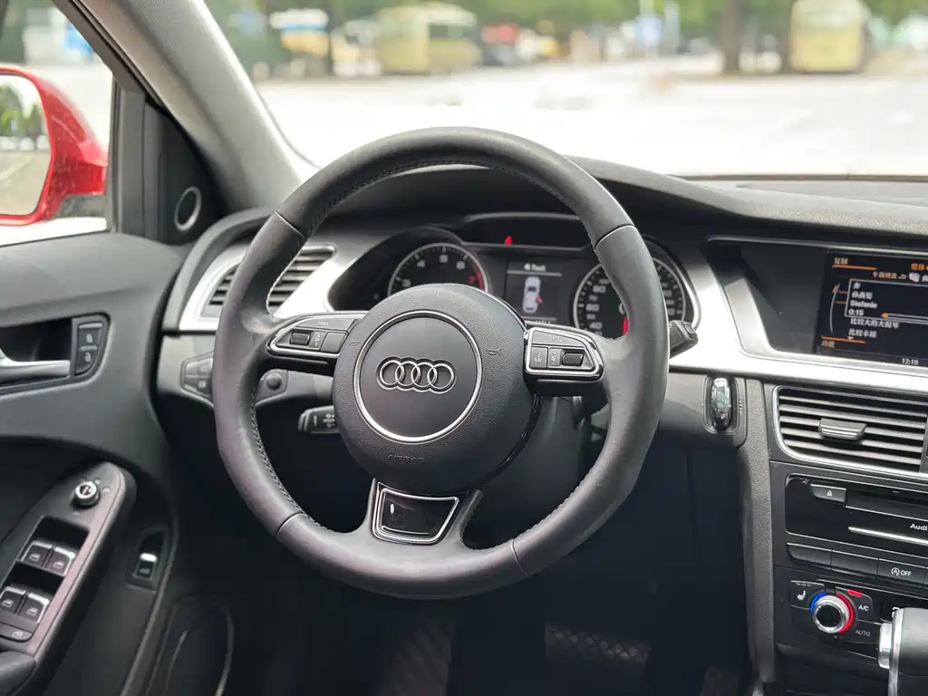 Audi A4 2016 — фото 40