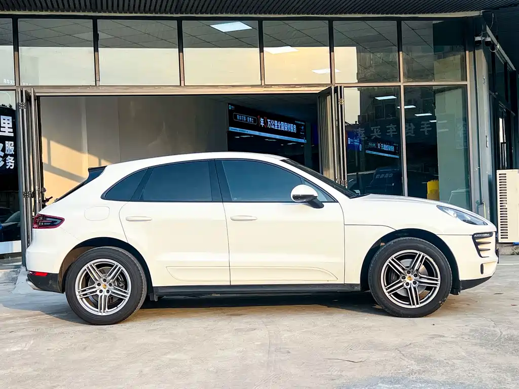 Porsche Macan 2016 — фото 4