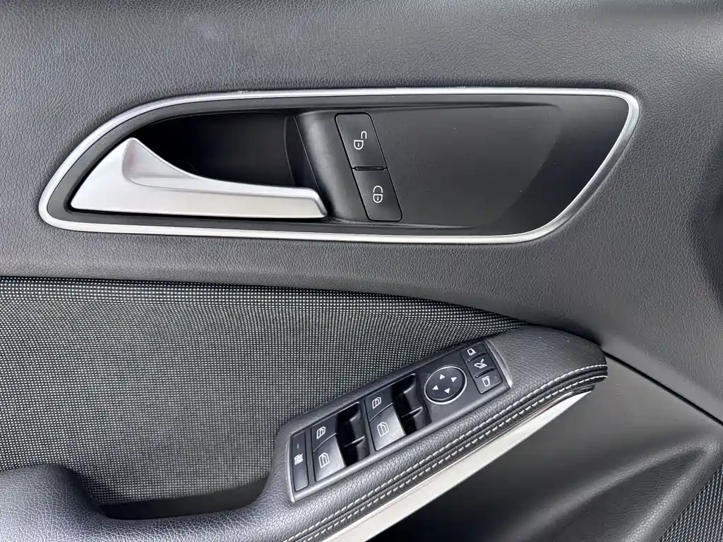 Mercedes-Benz A-Class 2016