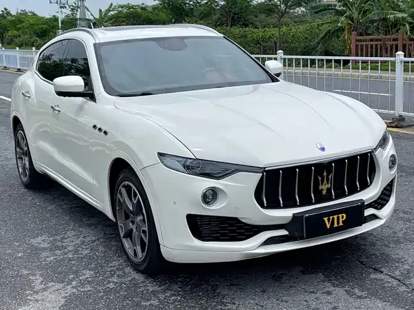 Maserati Levante 2016