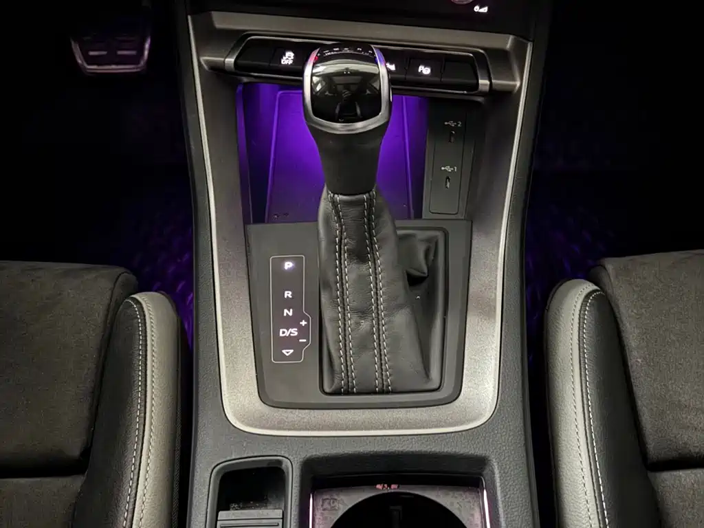 Audi Q3 2022 — фото 17